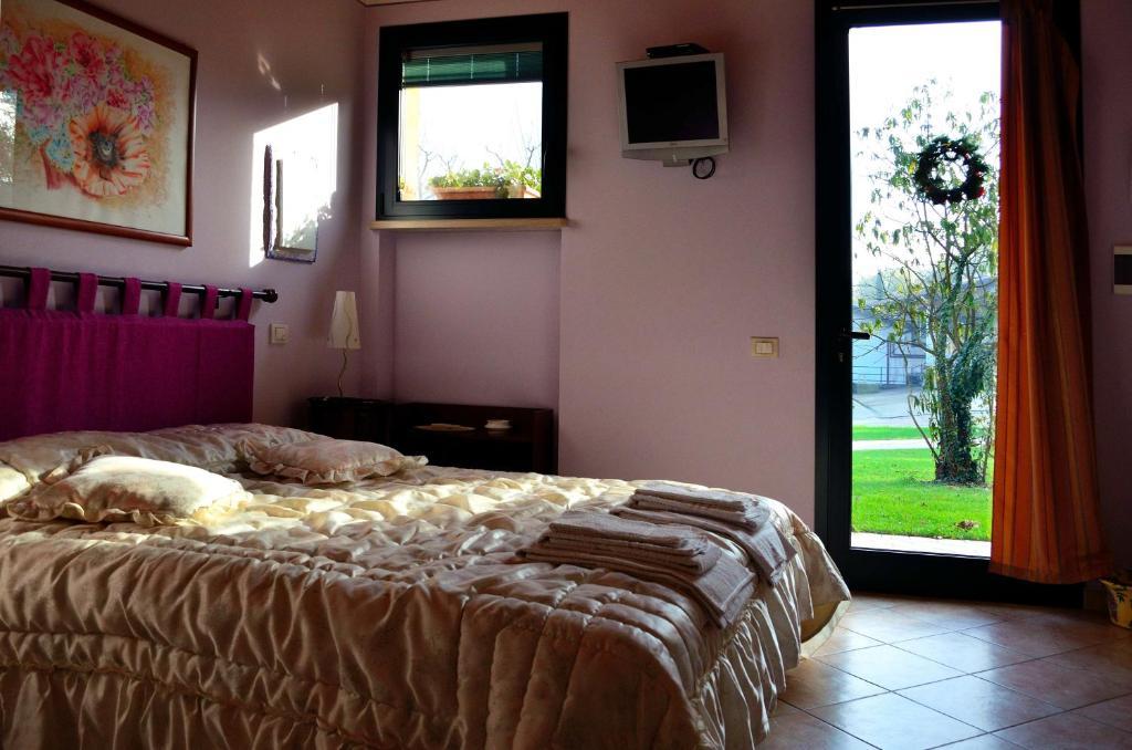 Agriturismo Dondino Cavriana Rum bild